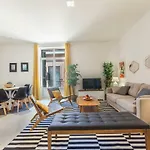 Friendly Rentals Echegaray