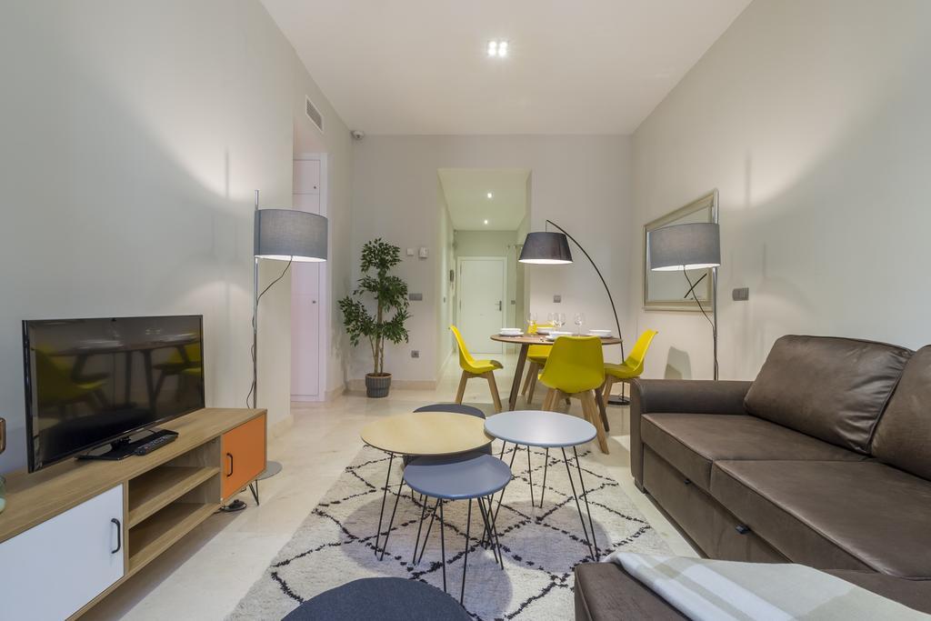 Friendly Echegaray Apartamento