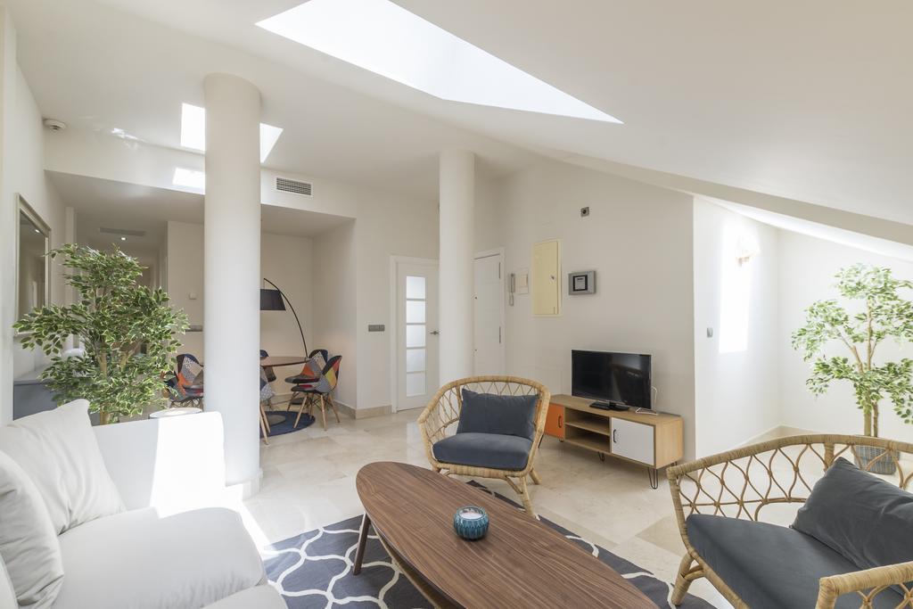 Friendly Echegaray Apartamento